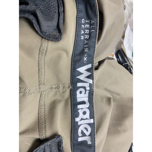 Prospective Flow Shorts Mens 42 Brown 10 inch Inseam Nylon Quick Dry Cargo - Picture 9 of 10